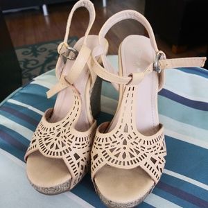 creamy moda shoes